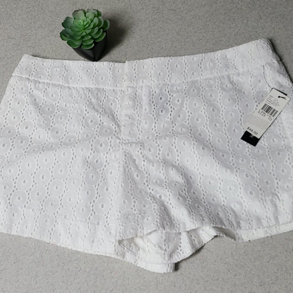 White eyelet lace shorts